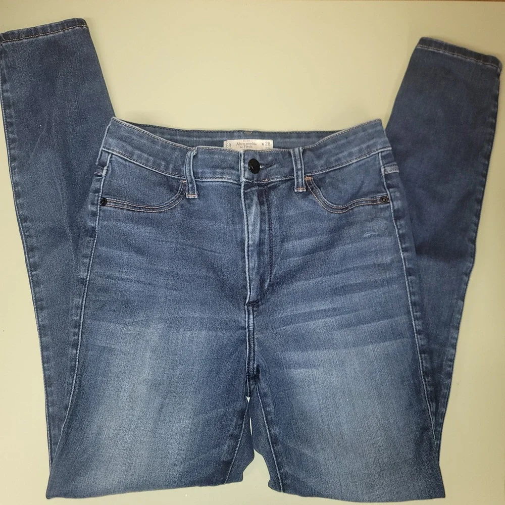 Abercrombie & Fitch High Rise Skinny‎ Jeans Womens 6R W28 L29 Medium Wash Blue